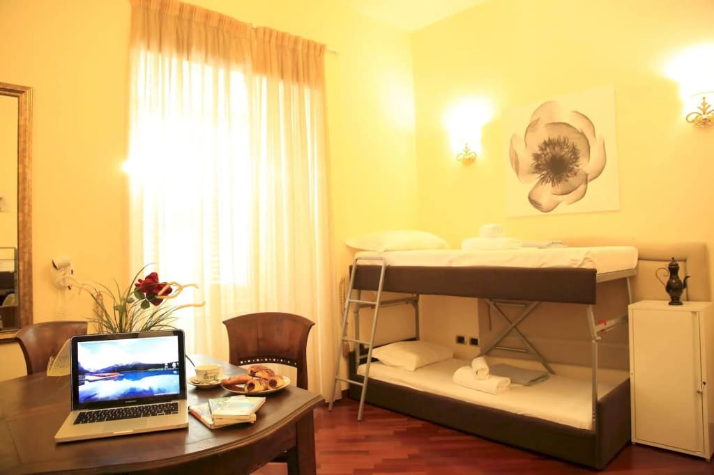 Nika Hostel - photo 2