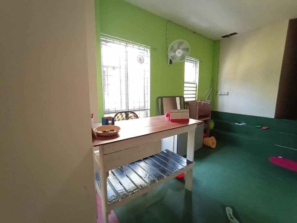 SPOT ON 90119 Bed's Guesthouse - main photo