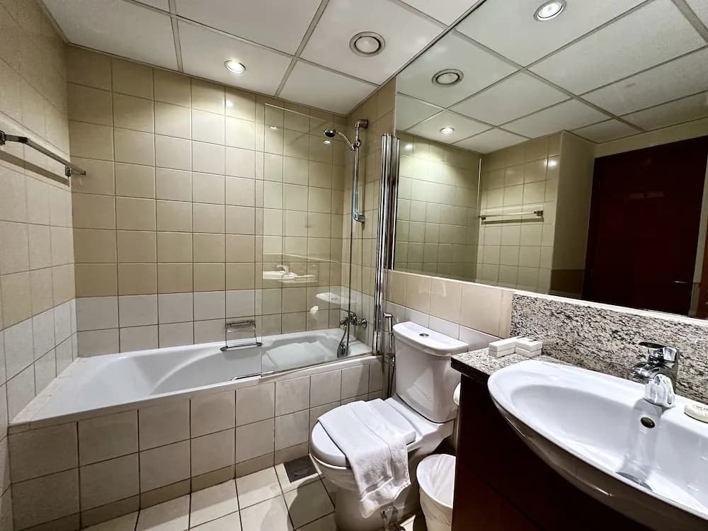 Lux BnB I Turia Tower I Lake & Garden View - photo 7