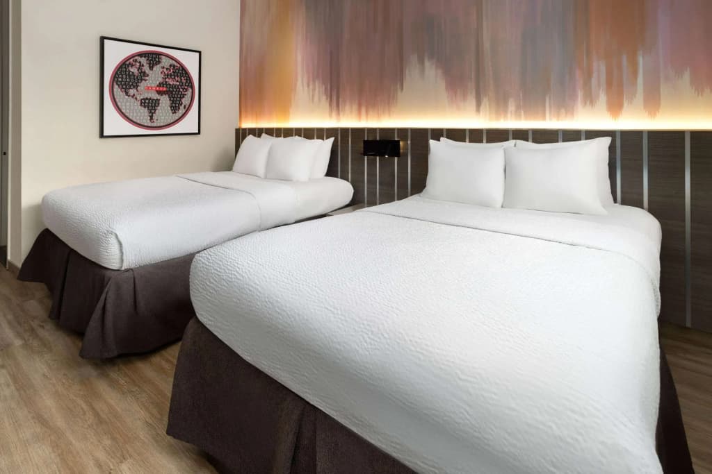 Ramada by Wyndham Bronx - photo 4