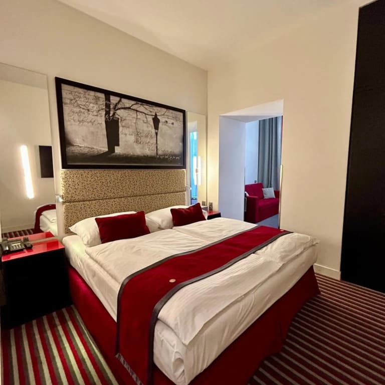 Red and Blue Design Hotel Prague - photo 26
