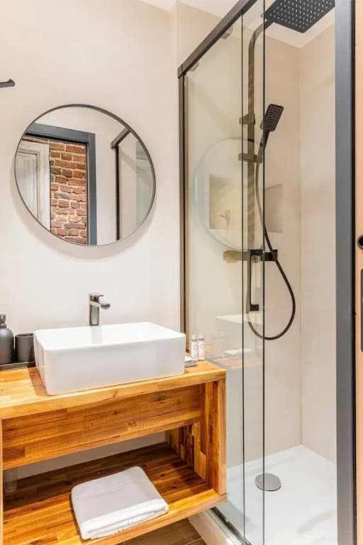 Charming Apartment - 2br/6p - Gare du Nord - photo 8