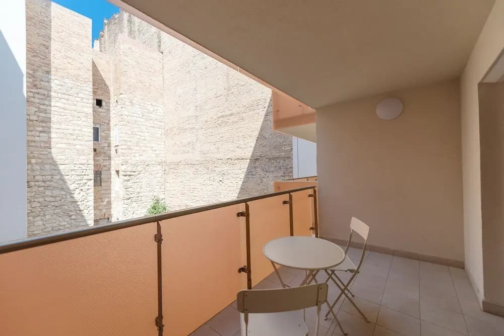 Oasis Apartments at Broadway Residence - photo 7