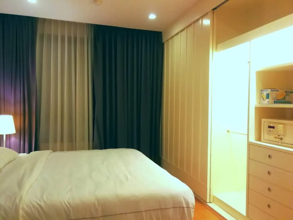 Alisha Court Hotel & Residence - photo 2