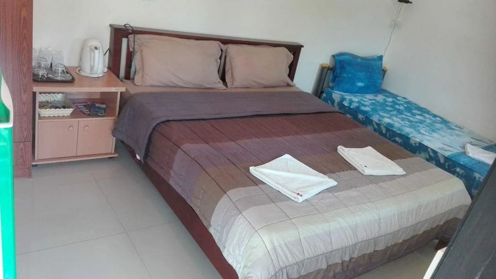 3 Bees Resort - photo 5
