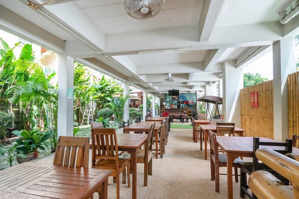 OYO 1151 Massuwan House - photo 10