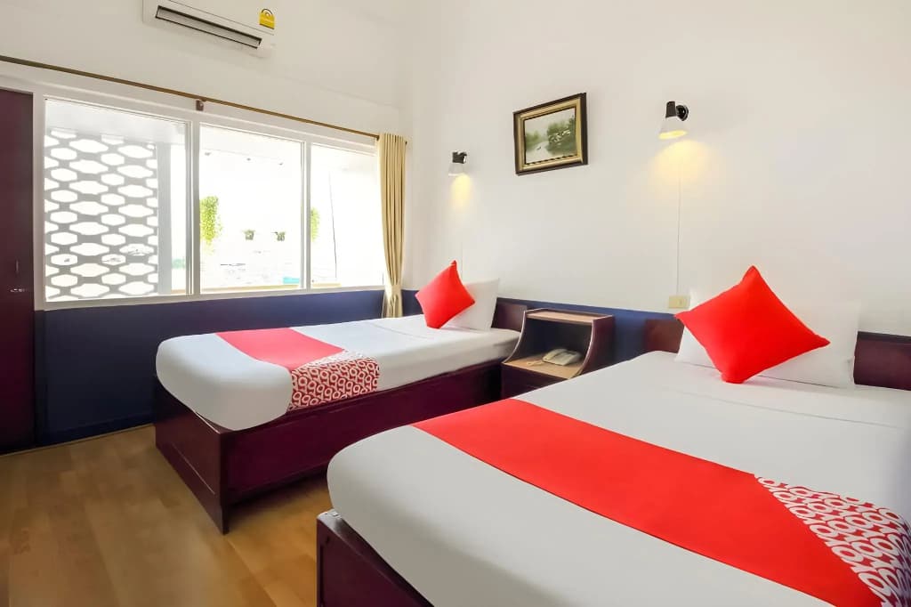 The Krungkasem Srikrung Hotel - photo 24