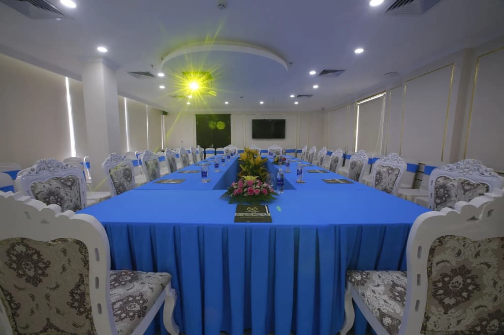 Tuyet Son Hotel - photo 33