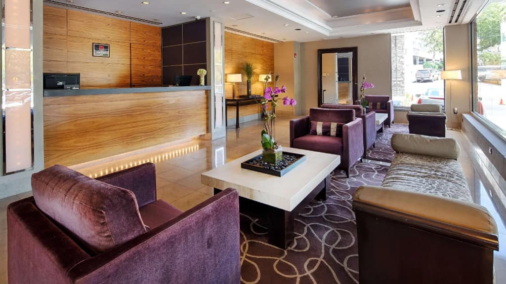 The Andrew Hotel - photo 2