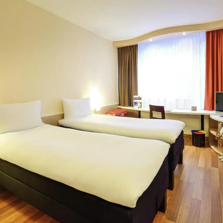 ibis Budapest City - photo 37