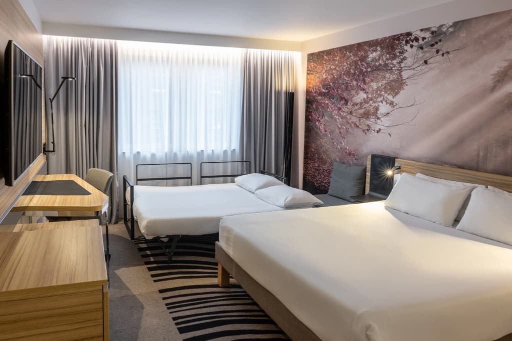 Novotel Edinburgh Centre - photo 3