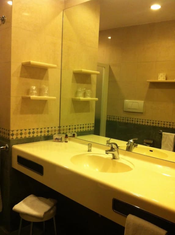 Mokinba Hotels King - photo 45