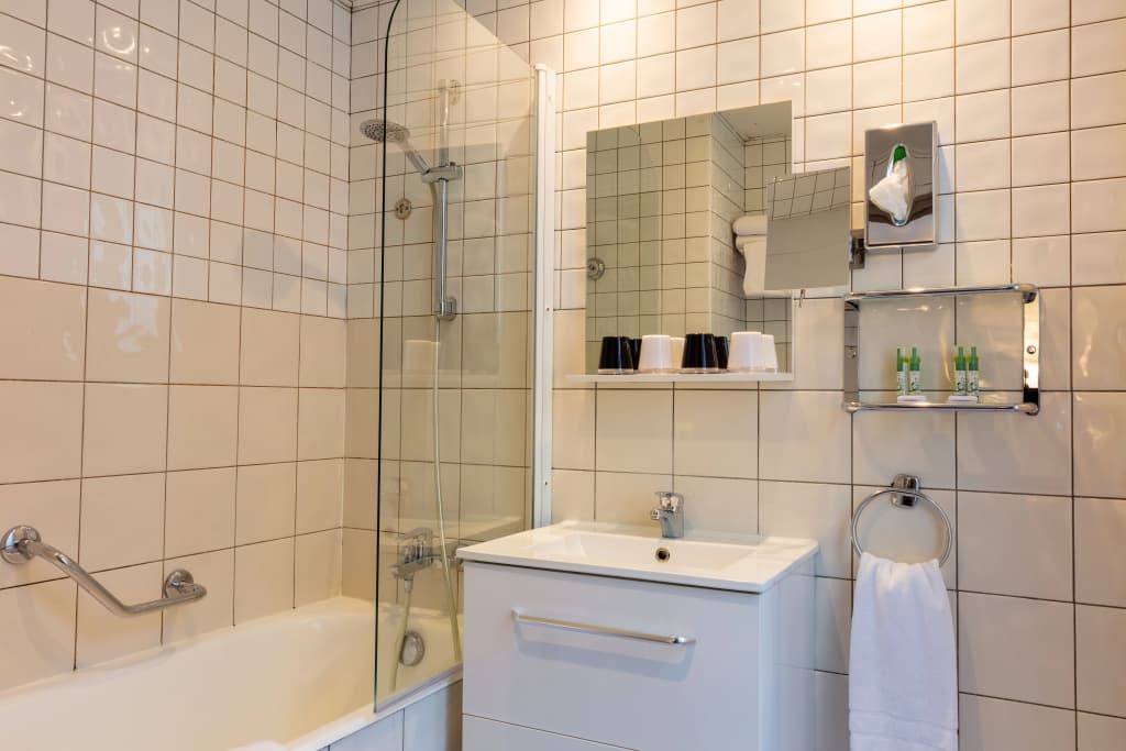 Hotel Des Nations Saint Germain - photo 8