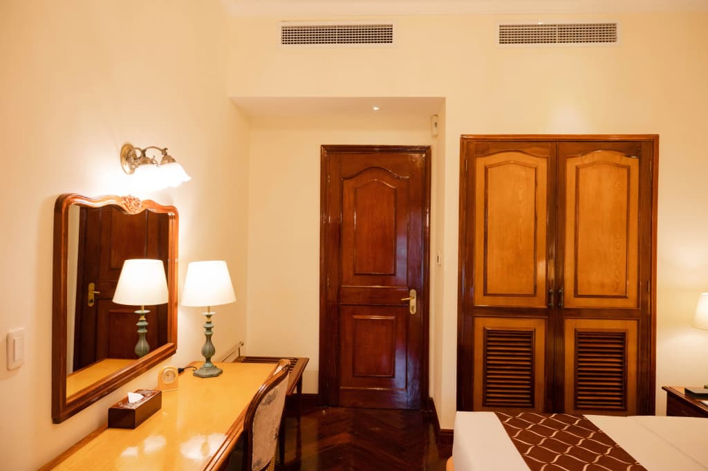 Hotel Grand Saigon - photo 6