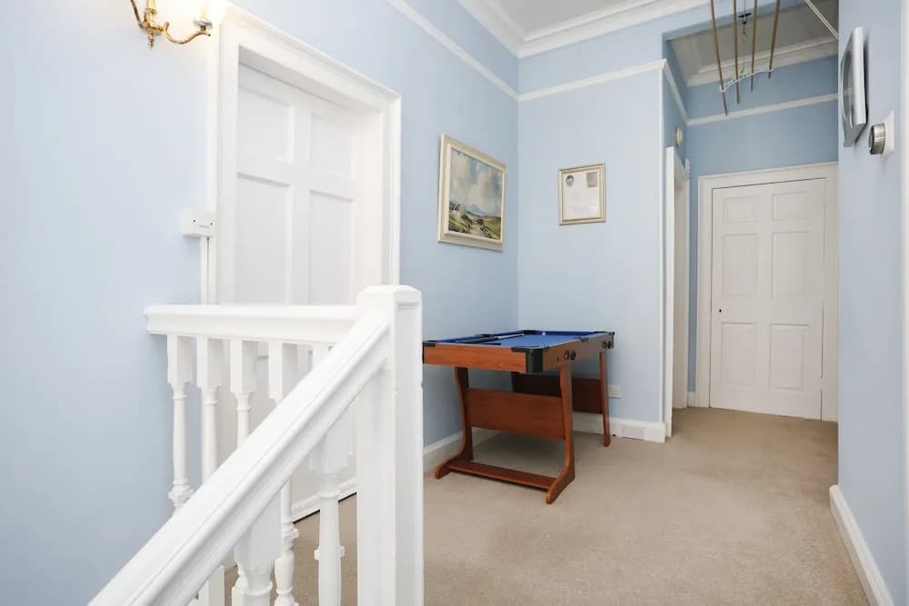 Edinburgh Deluxe Hanover Street Apt - photo 11