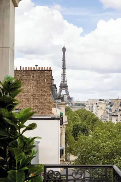 Apartment for 8 People in Grenelle - photo 11
