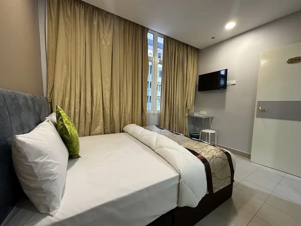 Ss Grey Hotel - photo 6