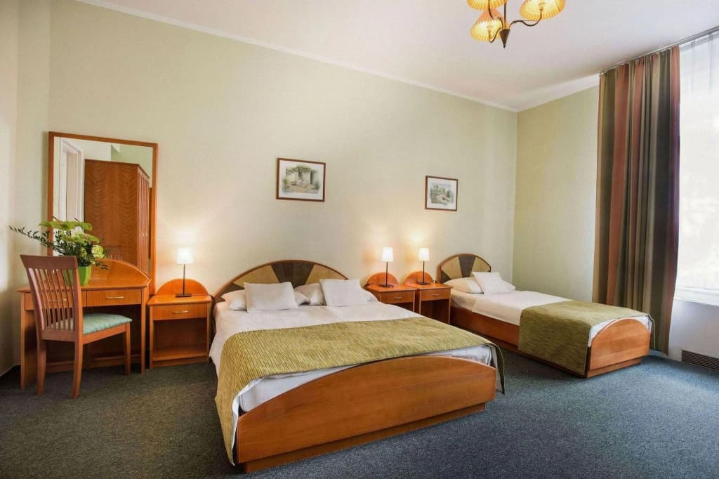 Baross City Apartments - photo 4