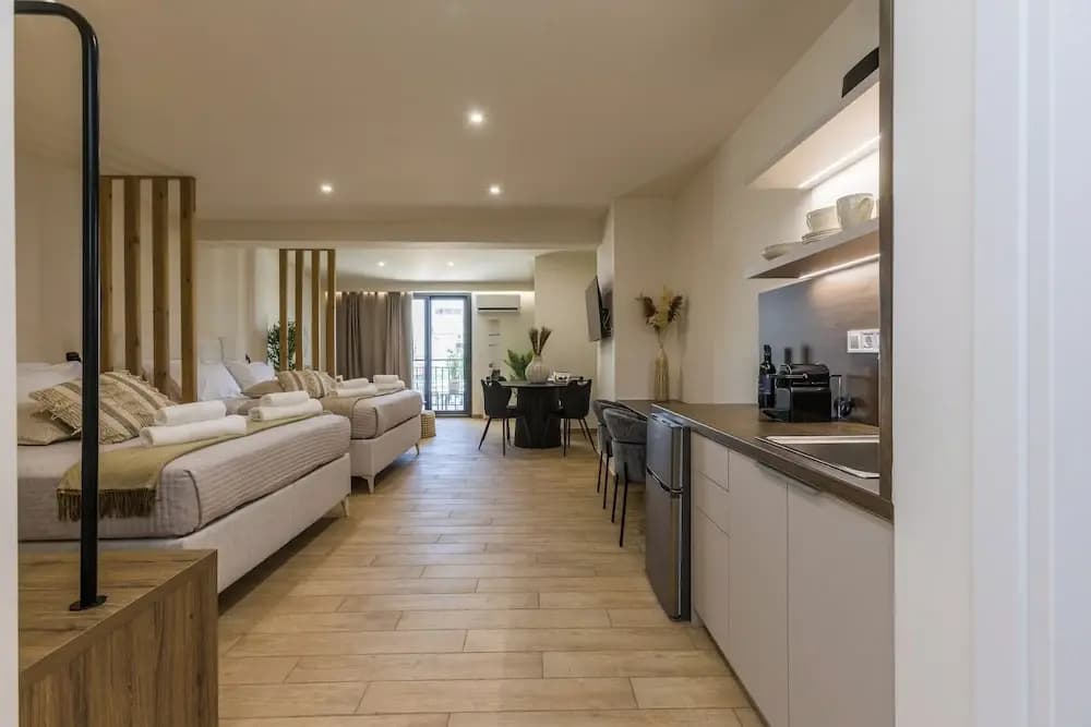 Raise Thiseio Stylish Living - photo 13