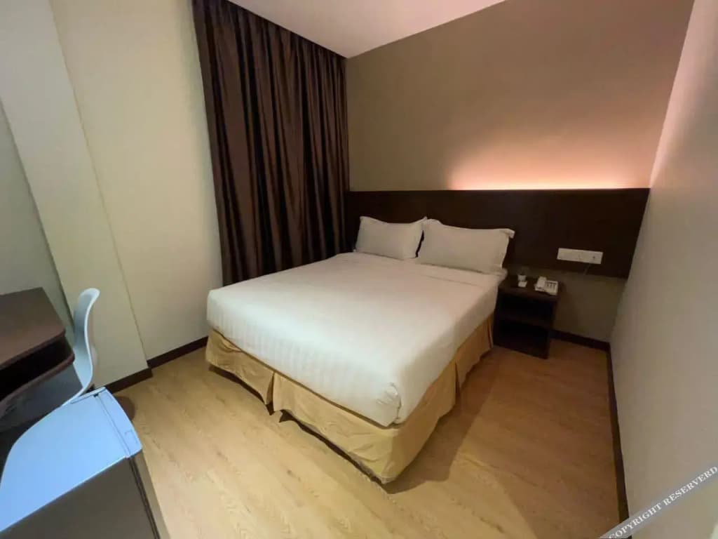 De Sentral Hotel - photo 1