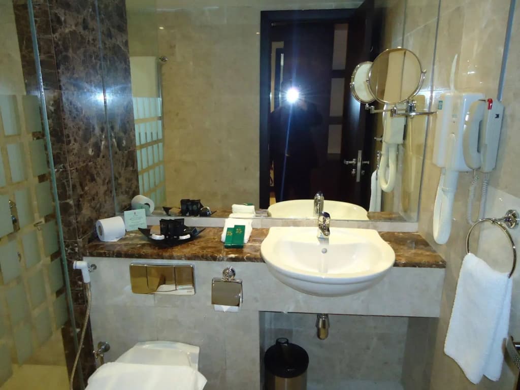 Al Jazira Club Hotel - photo 8