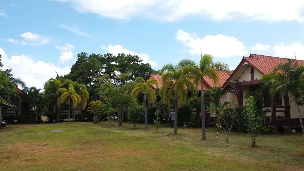 Lanta School Beach Resort - photo 30