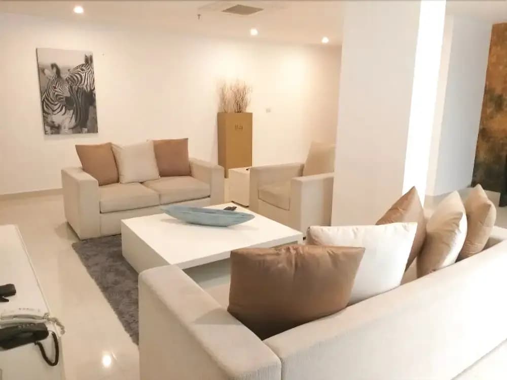 Platinum One Suites - 3 Bedroom - photo 6