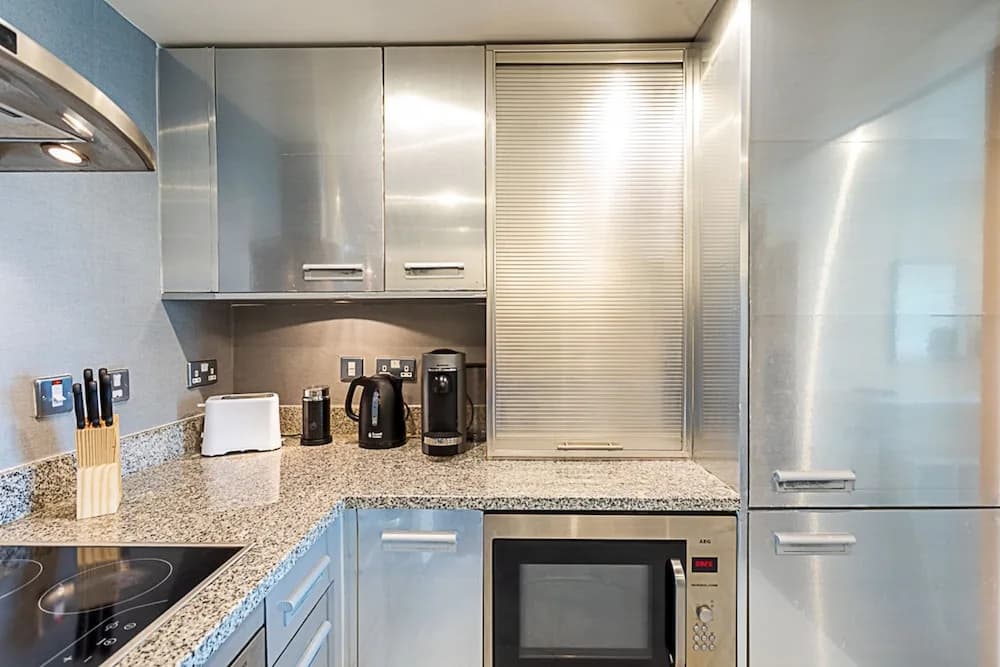 Convenient Urban Pad in Paddington - photo 14