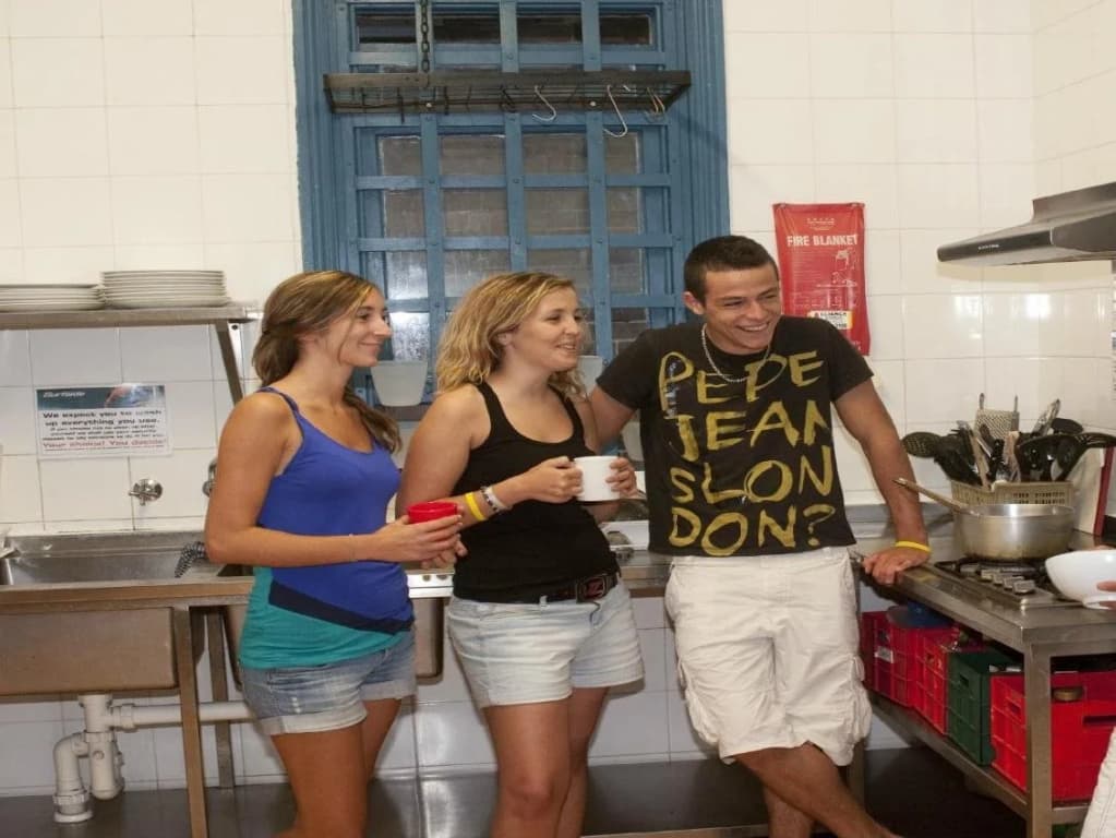 Bondi Beach Backpackers - photo 11