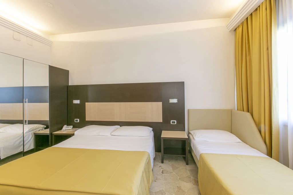 Hotel Boomerang - photo 26