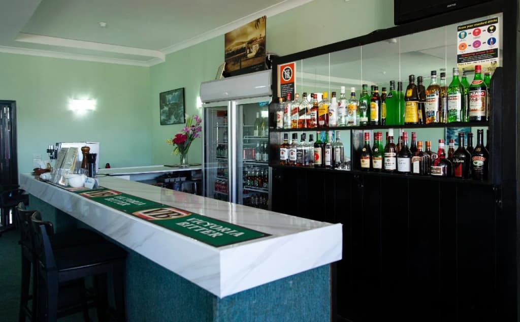 Ryde Inn - photo 8