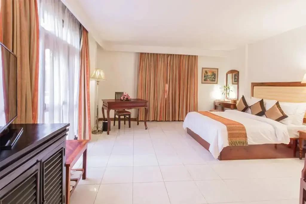 Angkor Riverside Hotel - photo 6