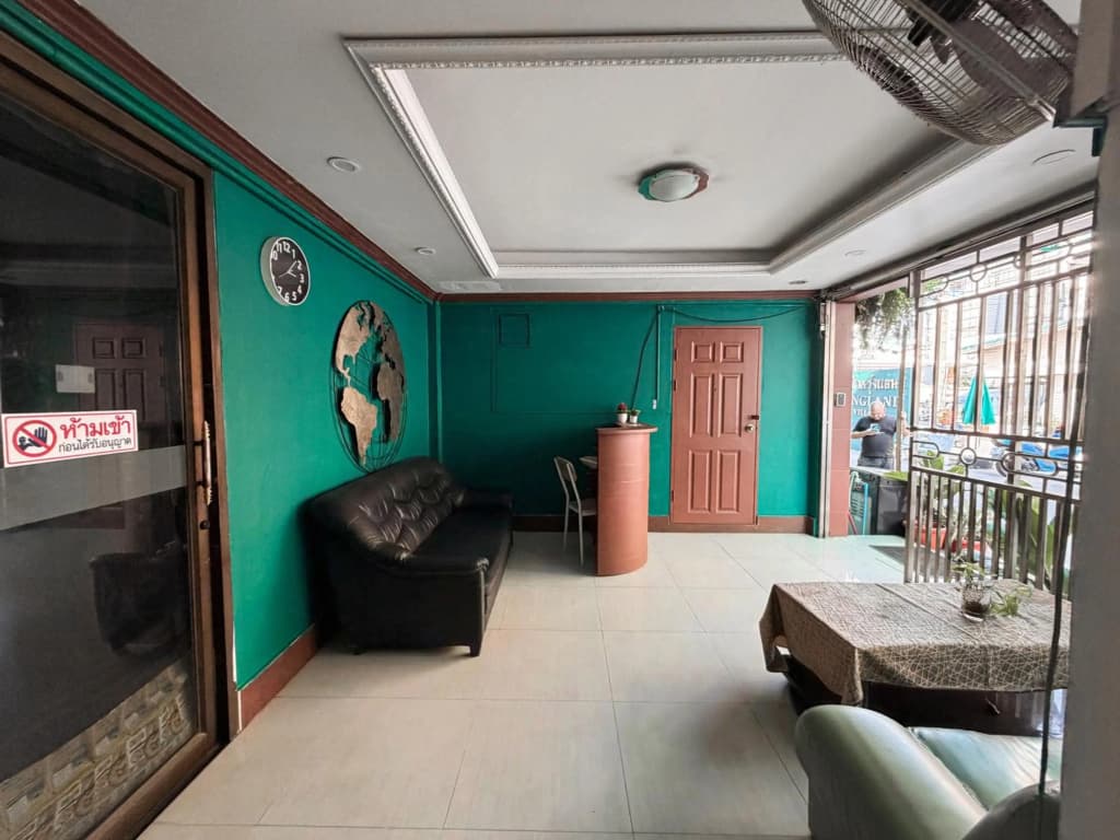 Greenvale Serviced Apartment - photo 8