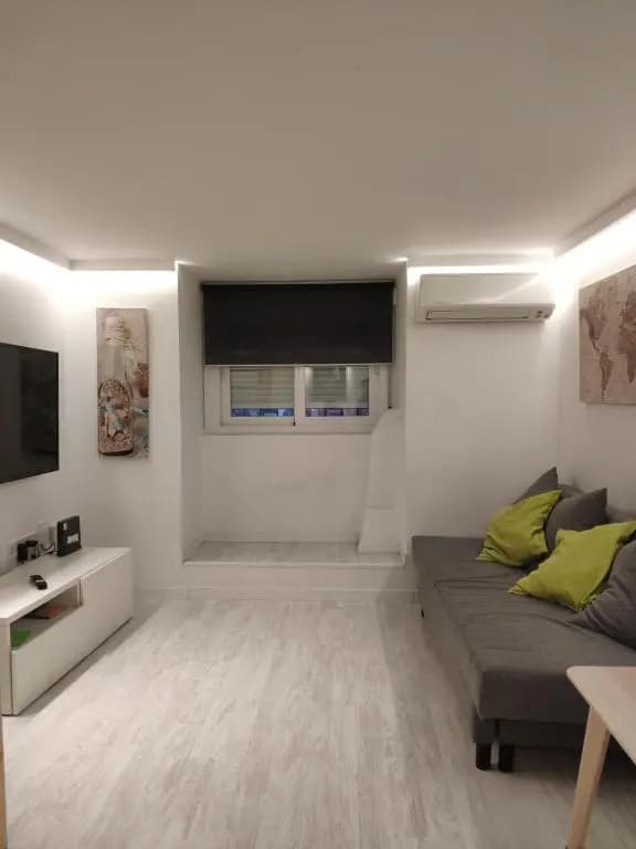 Cozy Apartment Malasaña FREE Parking - photo 4