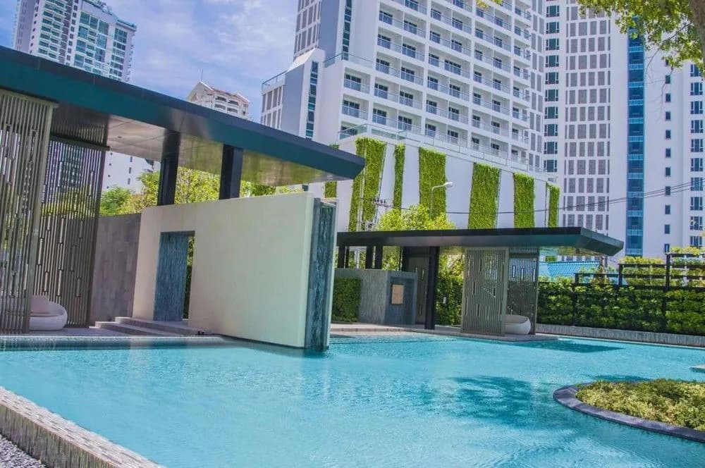 Baan Plai Haad Beachfront Condominium - photo 11