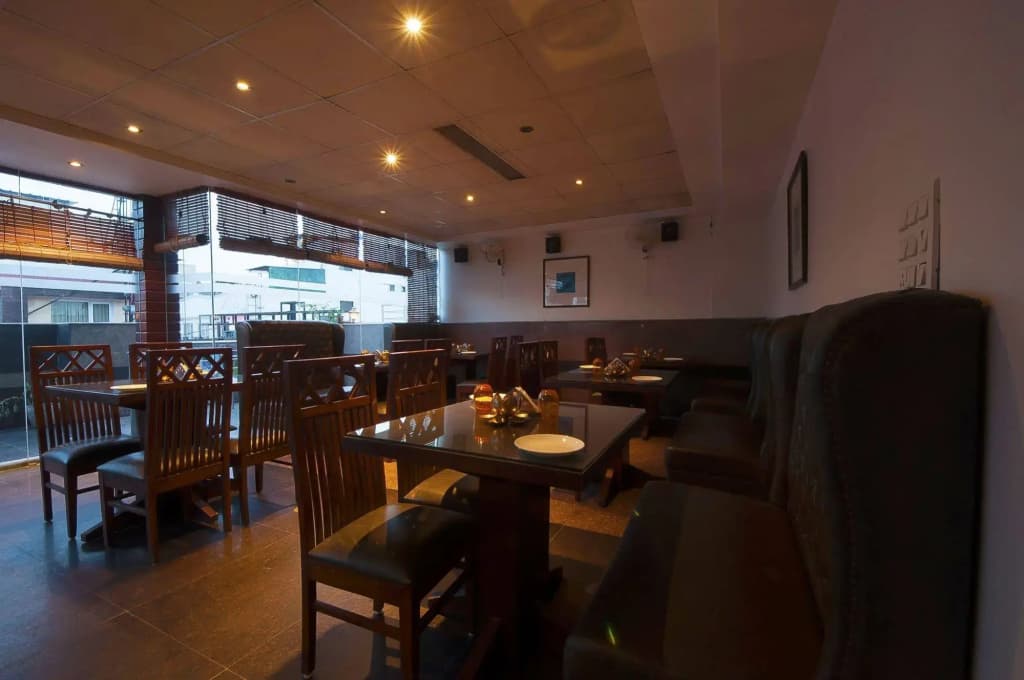 Hotel Aura - Near to New Delhi Railway Station - photo 19