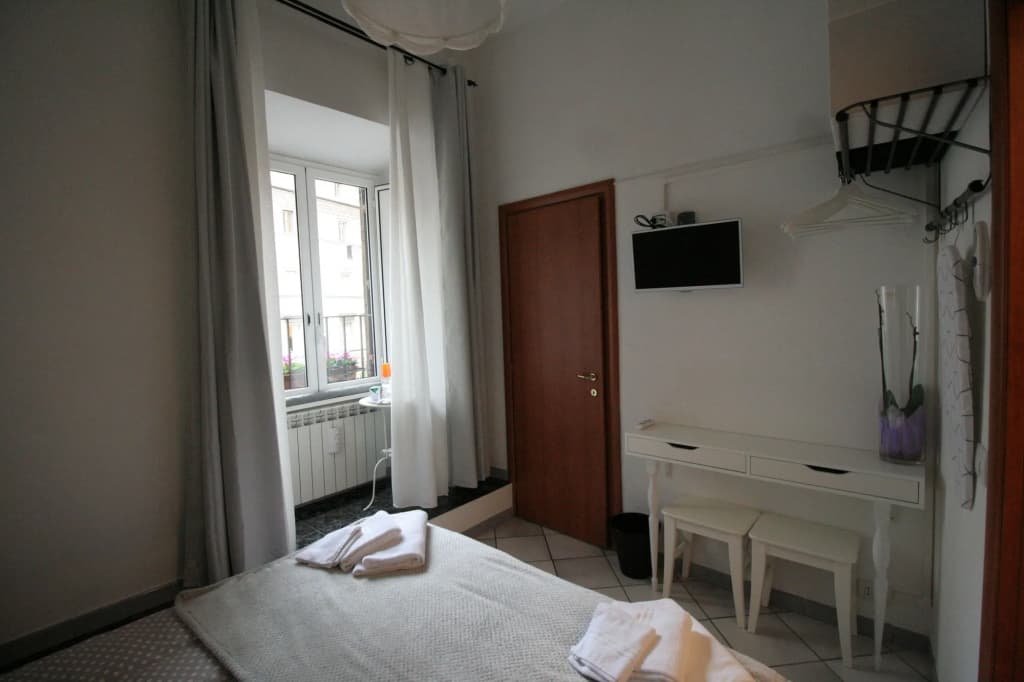 Claudia Rooms - photo 3