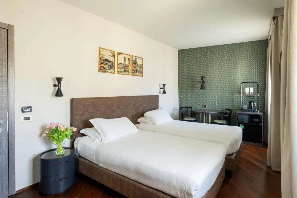 Hotel Regina - photo 24