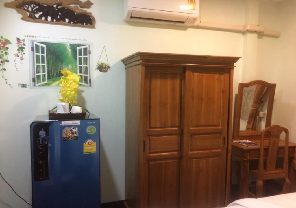 68 Guest House - photo 3