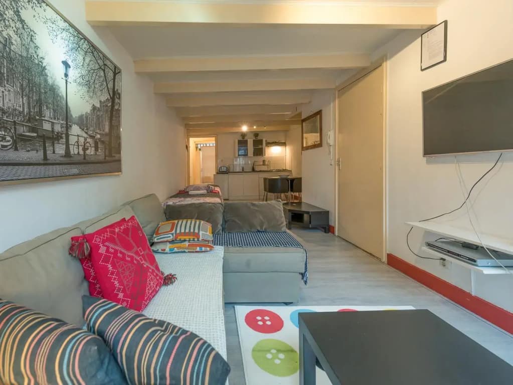 Amsterdam Cool Bed & Breakfast - photo 1