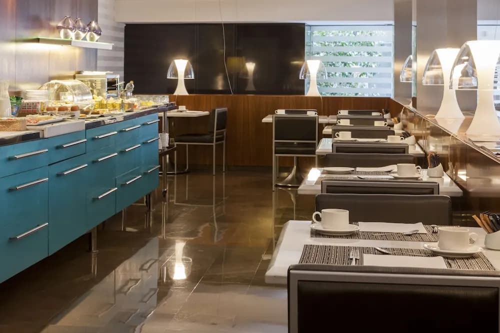 AC Hotel Irla - photo 27