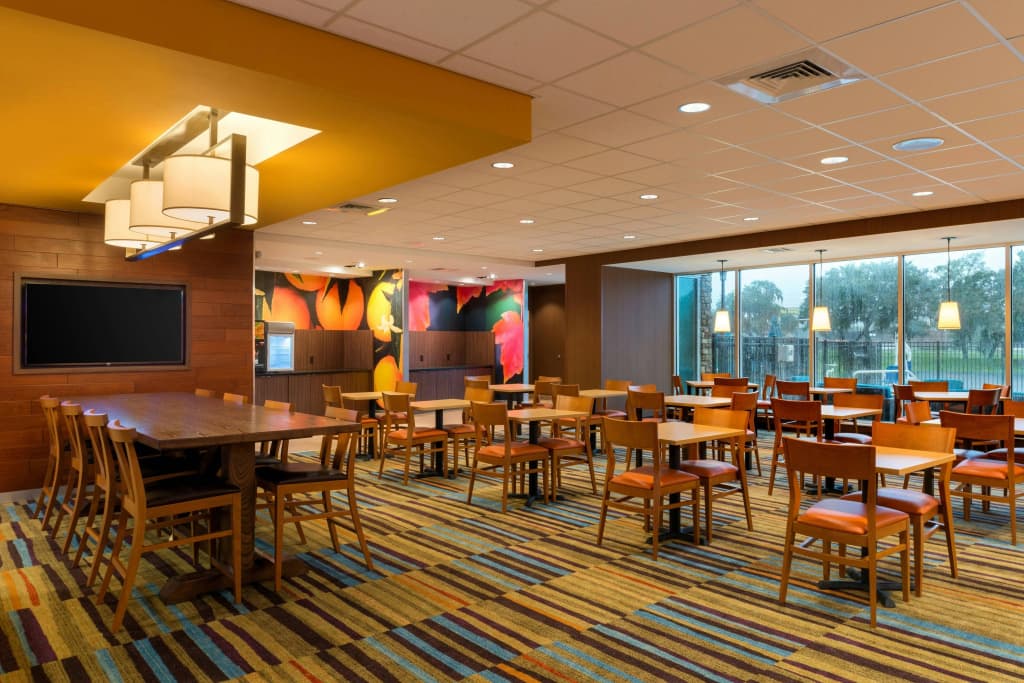Fairfield Inn & Suites by Marriott Orlando East/UCF Area - photo 32