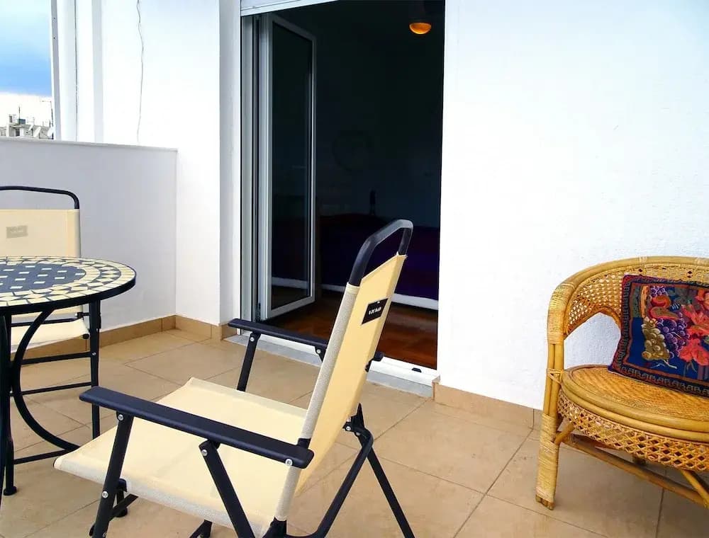 Eva's Urban Apt In Athens - photo 6
