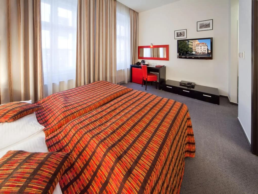Hotel Prague Inn - photo 5