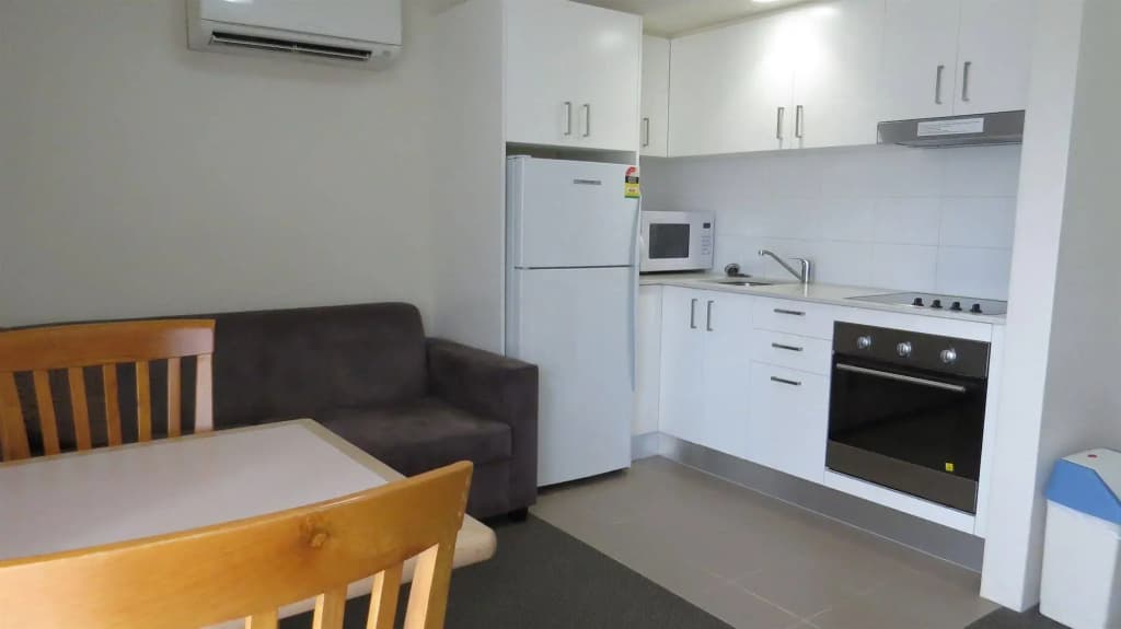 Wahroonga Waldorf Apartments Sydney - photo 19
