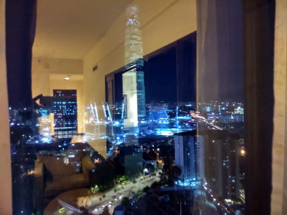 Berjaya Times Square Service Suites by Trivaa - photo 11