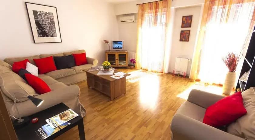 Rose Serviced Apartments - photo 6