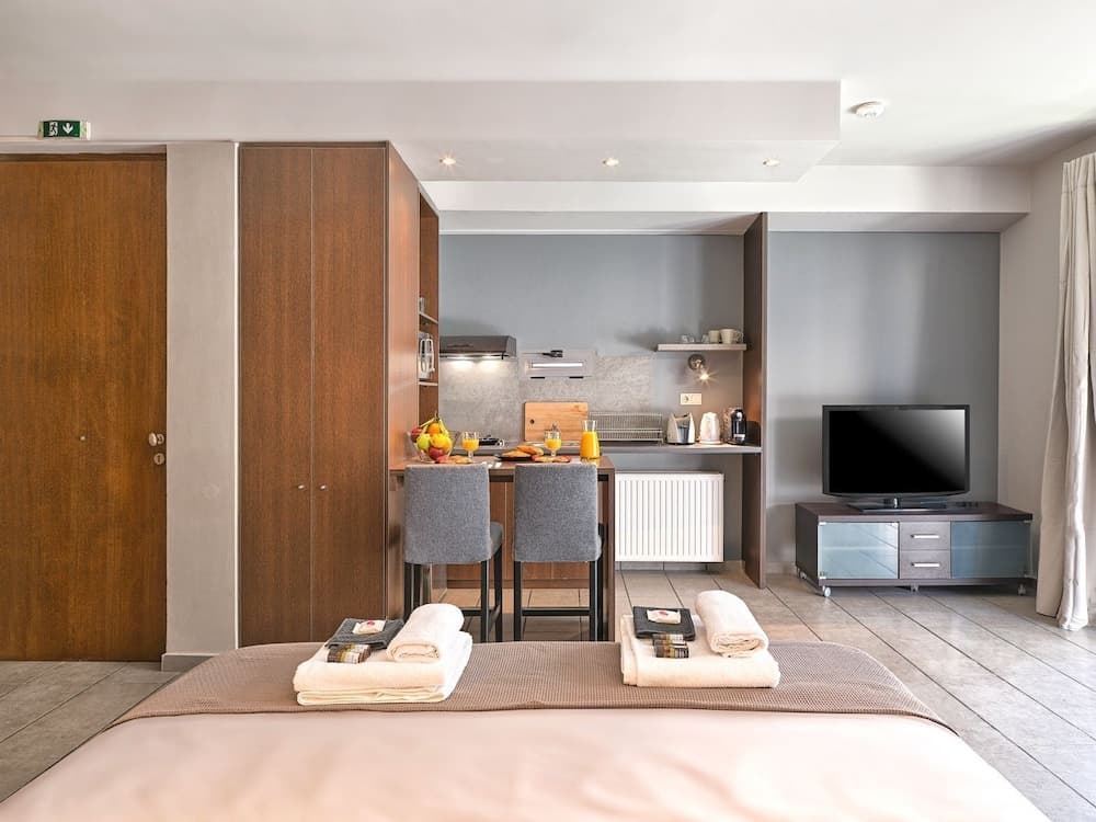 Gazi District Suites - photo 5