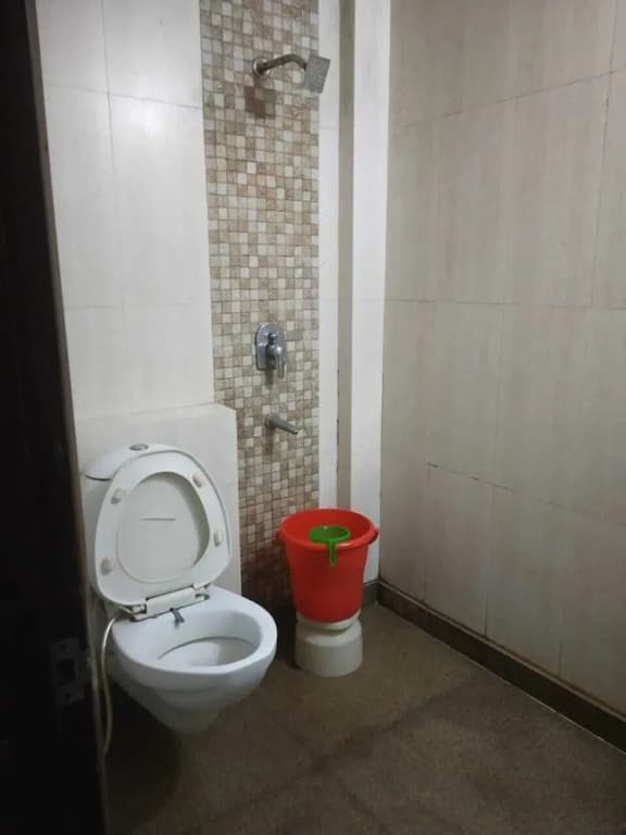 ADB Rooms Hotel Chander Palace - photo 8