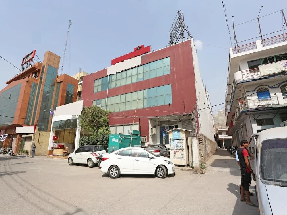 Hotel Om Paradise Near IGI Delhi Airport - photo 19